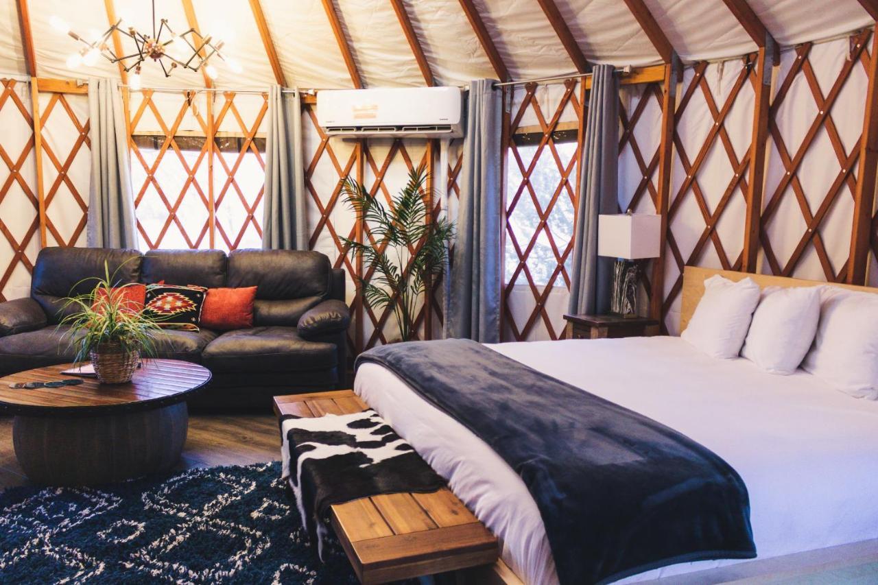 Escalante Yurts - Luxury Lodging Екстериор снимка