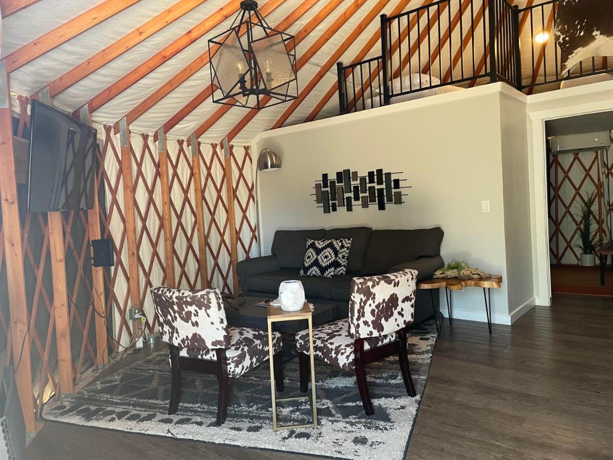 Escalante Yurts - Luxury Lodging Екстериор снимка