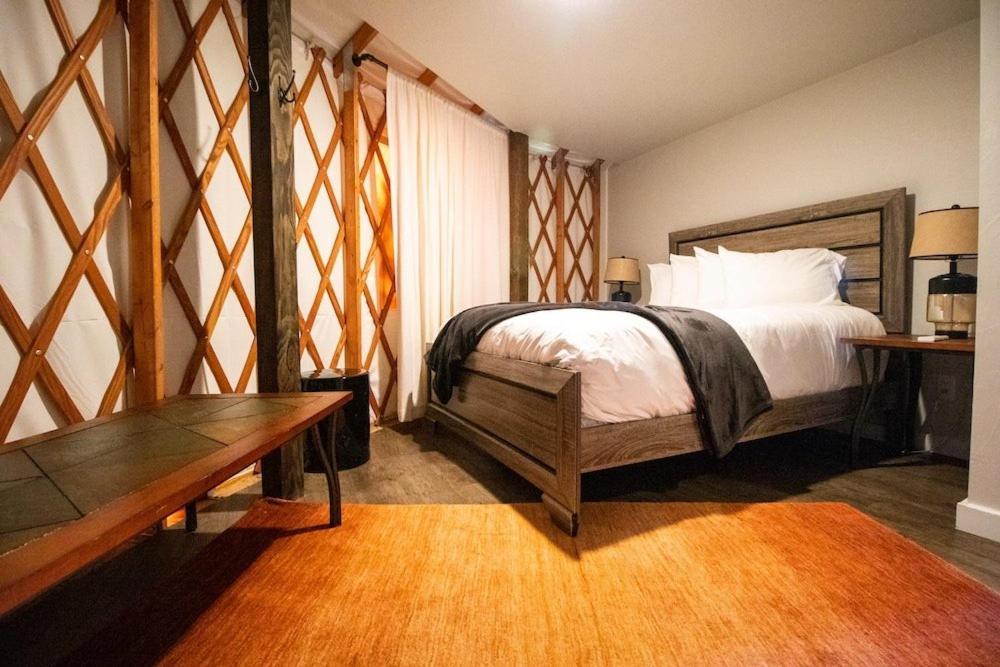 Escalante Yurts - Luxury Lodging Екстериор снимка