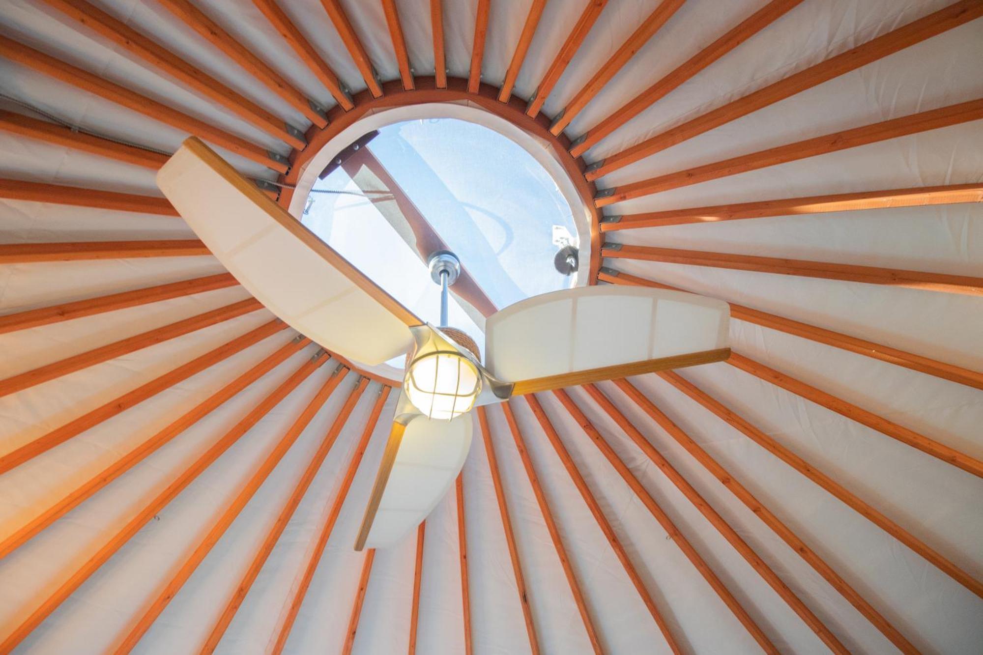 Escalante Yurts - Luxury Lodging Екстериор снимка