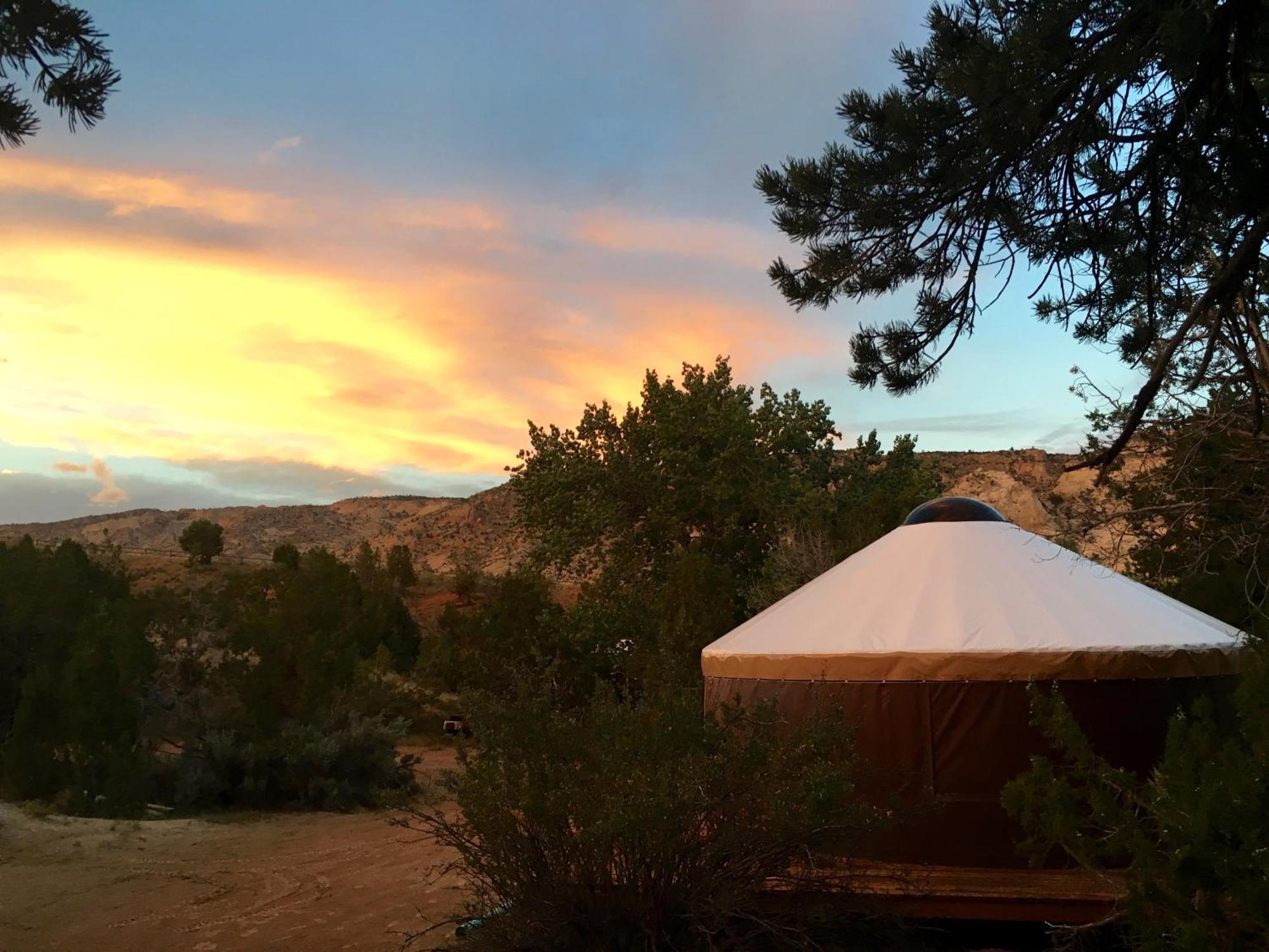 Escalante Yurts - Luxury Lodging Екстериор снимка